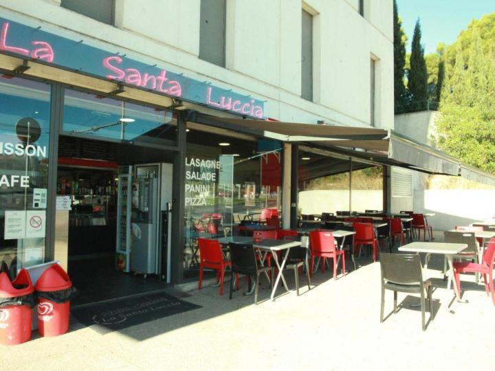 Comidas en terraza en Montpellier